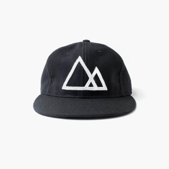 Mid-length Men's hats